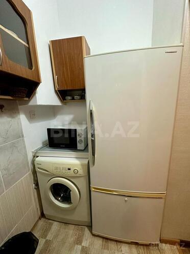 Satılır 3 otaqlı köhnə tikili 60 m², Sahil m., photo 13 from 17