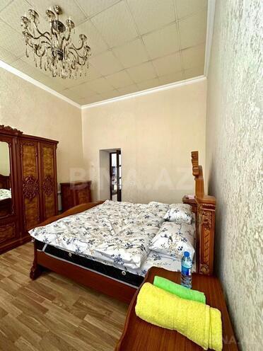 Satılır 3 otaqlı köhnə tikili 60 m², Sahil m., photo 14 from 17