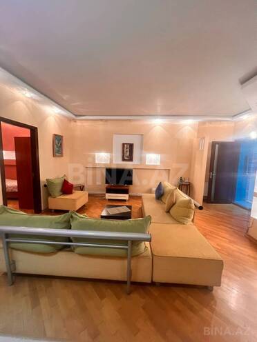 Продаётся 3-комн. новостройка 90 м², м. Элмляр Академиясы, photo 6 from 12