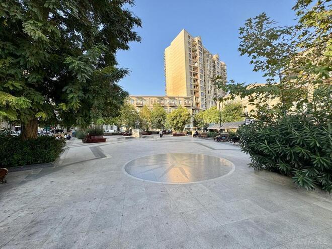 Satılır 4 otaqlı yeni tikili 210 m², İçəri Şəhər m., photo 24 from 26