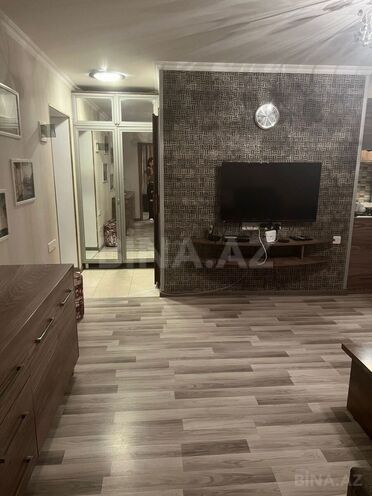 Сдаётся 2-комн. вторичка 53 м², м. Ичеришехер, photo 3 from 8