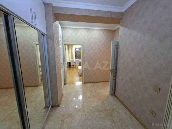 Сдаётся 2-комн. новостройка 60 м², м. Нефтчиляр, photo 14 from 16