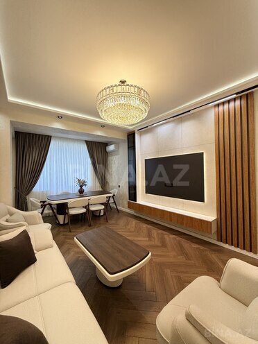 Продаётся 3-комн. новостройка 105 м², м. Ази Асланов, photo 1 from 17