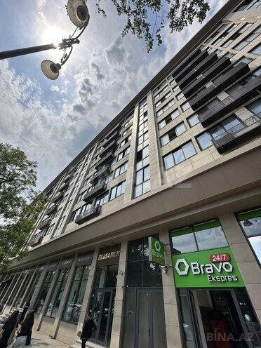 Продаётся 3-комн. вторичка 67 м², м. Гянджлик, photo 1 from 21