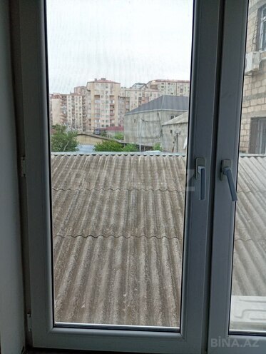 İcarəyə verilir 3 otaqlı həyət evi/bağ evi 90 m², İnşaatçılar m., photo 16 from 17