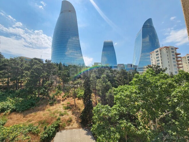 Satılır 3 otaqlı köhnə tikili 85 m², İçəri Şəhər m., photo 10 from 19