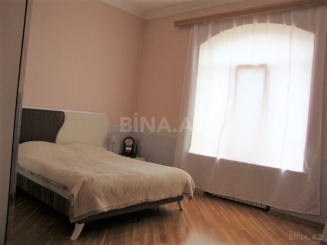 Satılır 12 otaqlı həyət evi/bağ evi 800 m², Badamdar q., photo 11 from 27