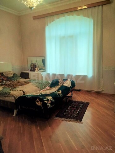 Satılır 12 otaqlı həyət evi/bağ evi 800 m², Badamdar q., photo 13 from 27