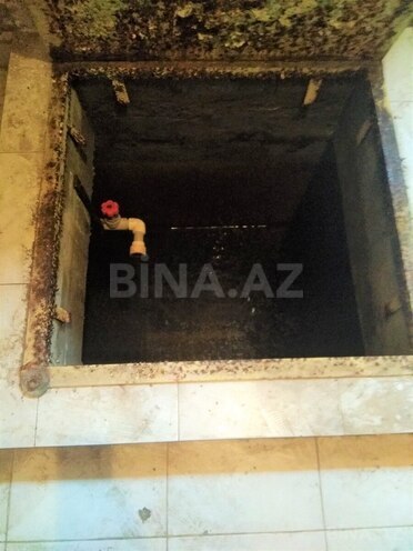 Satılır 12 otaqlı həyət evi/bağ evi 800 m², Badamdar q., photo 26 from 27