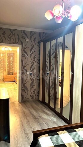 İcarəyə verilir 2 otaqlı köhnə tikili 65 m², Neftçilər m., photo 5 from 14