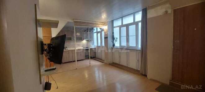 Satılır 2 otaqlı köhnə tikili 76 m², 28 May m., photo 15 from 24