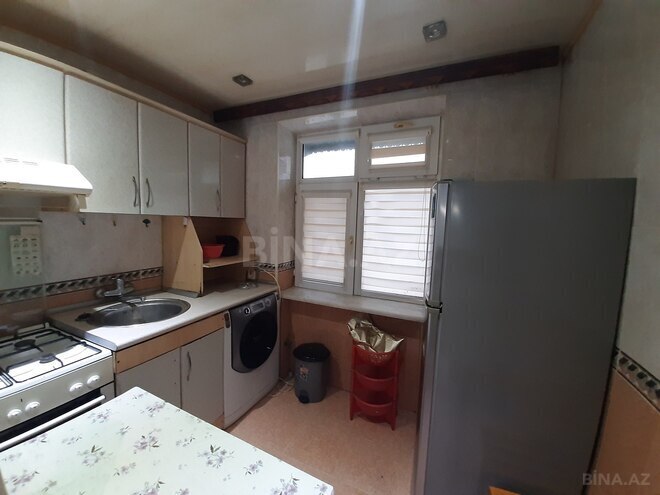 İcarəyə verilir 3 otaqlı köhnə tikili 70 m², Elmlər Akademiyası m., photo 9 from 14