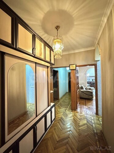 Продаётся 5-комн. вторичка 130 м², м. Азадлыг проспекти, photo 3 from 21