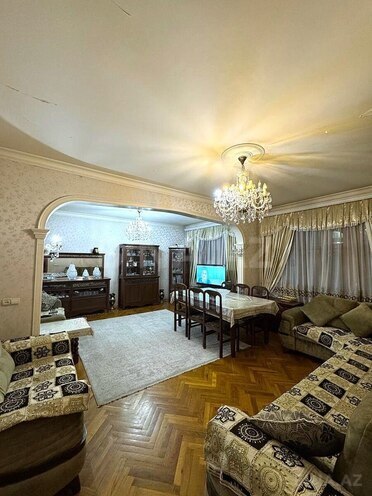 Продаётся 5-комн. вторичка 130 м², м. Азадлыг проспекти, photo 1 from 21