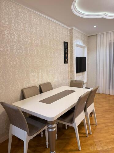 Сдаётся 3-комн. новостройка 120 м², Насиминский  р., photo 17 from 23