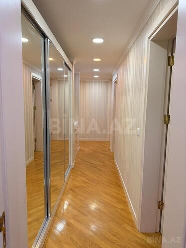 Сдаётся 3-комн. новостройка 120 м², Насиминский  р., photo 7 from 23