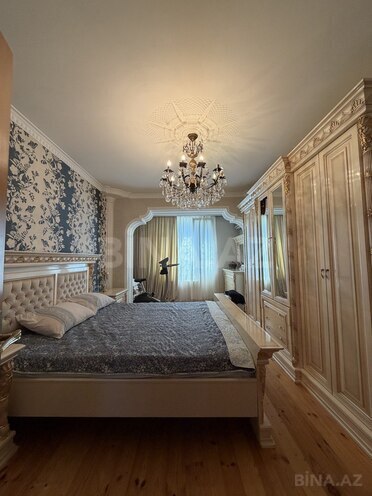 Satılır 5 otaqlı köhnə tikili 110 m², Bakıxanov q., photo 7 from 24