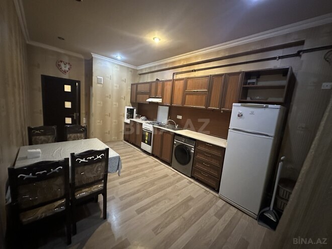 Сдаётся 3-комн. новостройка 140 м², м. Нефтчиляр, photo 5 from 13