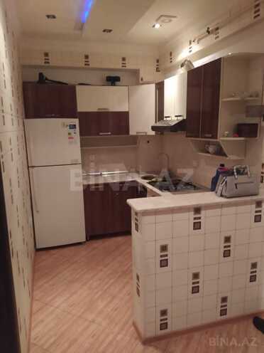 Сдаётся 2-комн. вторичка 50 м², м. Иншаатчылар, photo 8 from 10