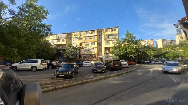 Satılır 2 otaqlı köhnə tikili 55 m², Həzi Aslanov m., photo 1 from 14