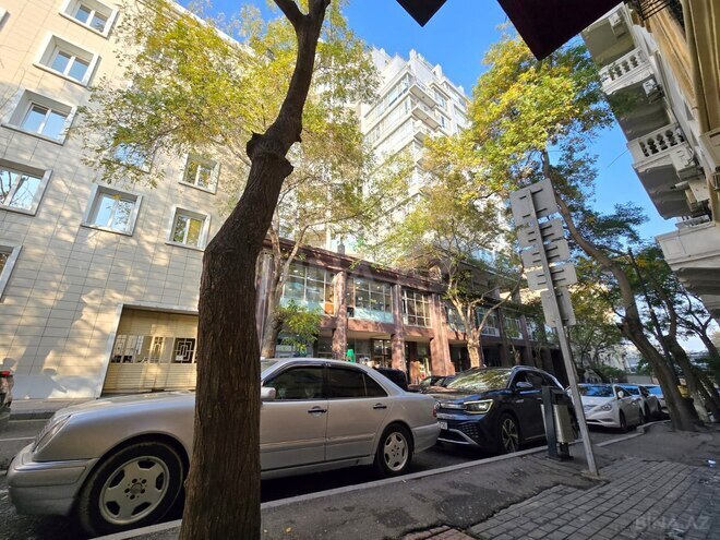 İcarəyə verilir 3 otaqlı yeni tikili 145 m², İçəri Şəhər m., photo 4 from 18