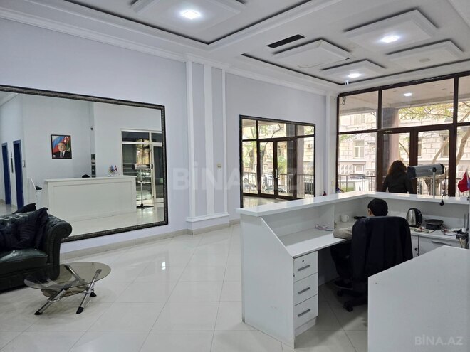 İcarəyə verilir 3 otaqlı yeni tikili 145 m², İçəri Şəhər m., photo 6 from 18