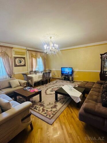 Satılır 4 otaqlı yeni tikili 145 m², İnşaatçılar m., photo 1 from 9