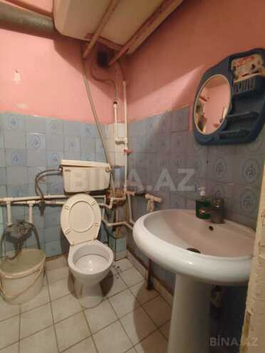 Satılır 2 otaqlı köhnə tikili 50 m², İnşaatçılar m., photo 15 from 16