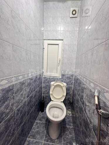 Satılır 2 otaqlı köhnə tikili 65 m², Qara Qarayev m., photo 6 from 8