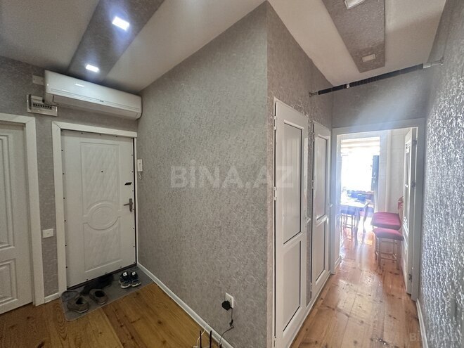 Satılır 2 otaqlı köhnə tikili 65 m², Qara Qarayev m., photo 4 from 8