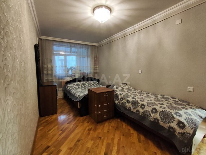 Satılır 4 otaqlı köhnə tikili 104 m², Xalqlar Dostluğu m., photo 13 from 28