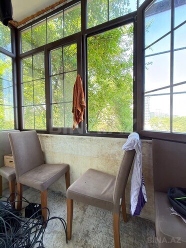 Satılır 2 otaqlı köhnə tikili 50 m², Yasamal r., photo 12 from 13