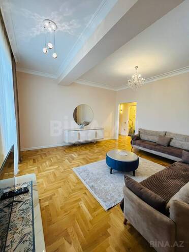 İcarəyə verilir 3 otaqlı yeni tikili 140 m², Memar Əcəmi m., photo 3 from 16