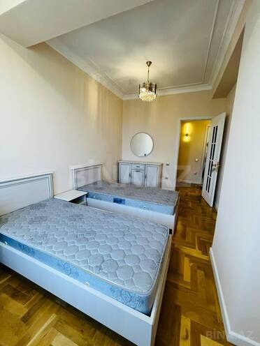 İcarəyə verilir 3 otaqlı yeni tikili 140 m², Memar Əcəmi m., photo 7 from 16