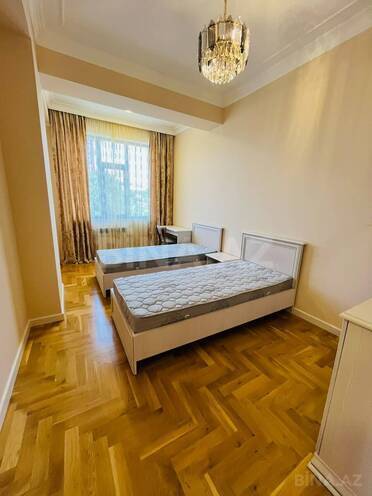 İcarəyə verilir 3 otaqlı yeni tikili 140 m², Memar Əcəmi m., photo 8 from 16