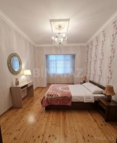 Satılır 5 otaqlı köhnə tikili 120 m², Həzi Aslanov m., photo 3 from 8