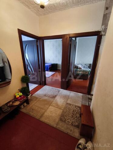 Satılır 3 otaqlı köhnə tikili 72 m², Bakıxanov q., photo 1 from 17