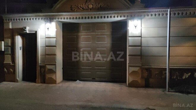 Satılır 7 otaqlı həyət evi/bağ evi 200 m², Qaraçuxur q., photo 1 from 21