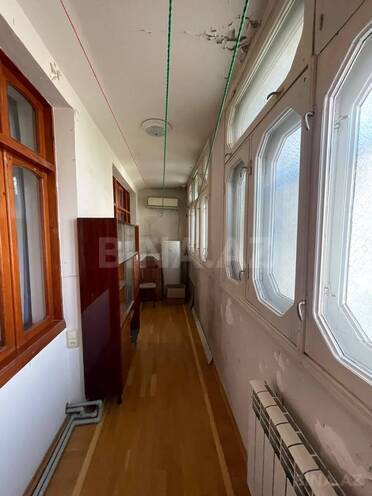Satılır 5 otaqlı köhnə tikili 130 m², Azadlıq Prospekti m., photo 17 from 19