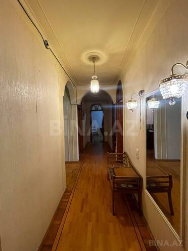 Satılır 5 otaqlı köhnə tikili 130 m², Azadlıq Prospekti m., photo 13 from 19