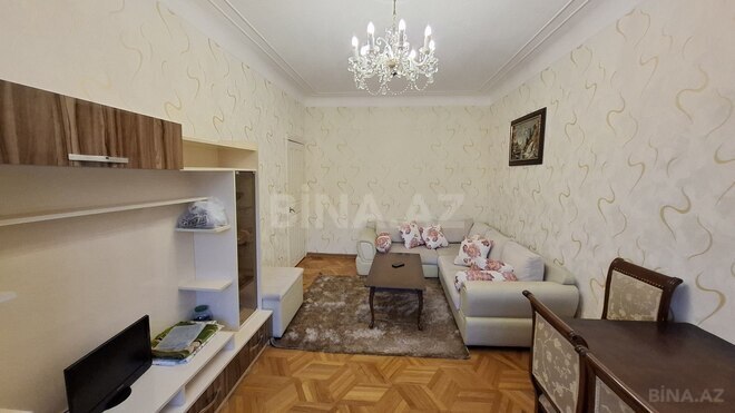 Satılır 3 otaqlı köhnə tikili 90 m², Azadlıq Prospekti m., photo 8 from 32