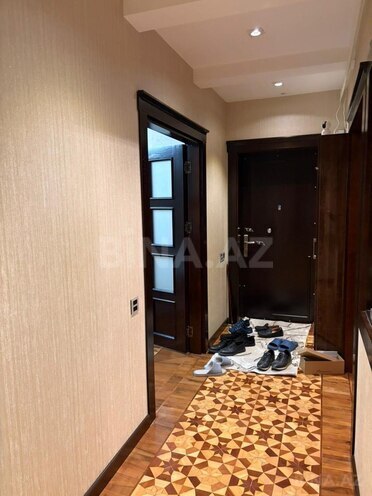 Satılır 4 otaqlı köhnə tikili 105 m², Qara Qarayev m., photo 11 from 19