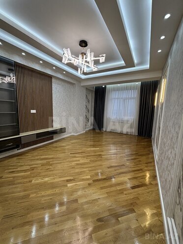 Продаётся 3-комн. новостройка 119 м², м. Кара Караев, photo 4 from 25