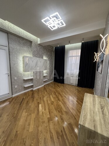 Продаётся 3-комн. новостройка 119 м², м. Кара Караев, photo 8 from 25