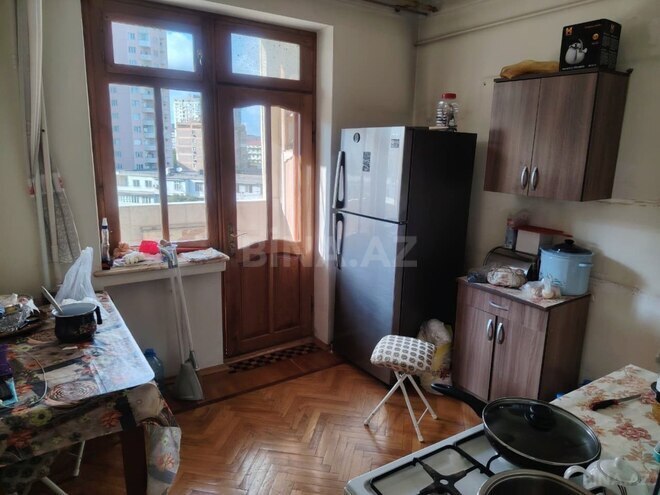Satılır 3 otaqlı köhnə tikili 80 m², 8 Noyabr m., photo 9 from 15