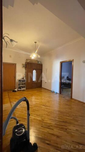 Satılır 3 otaqlı yeni tikili 130 m², 8-ci mikrorayon q., photo 17 from 22
