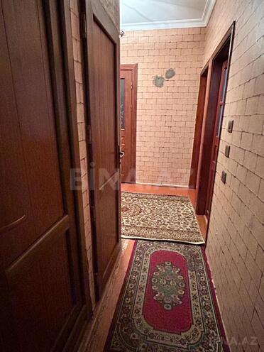 Продаётся 3-комн. вторичка 80 м², Хатаинский р., photo 7 from 19