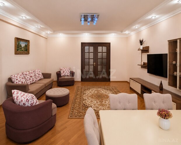 İcarəyə verilir 2 otaqlı yeni tikili 102 m², 28 May m., photo 6 from 14