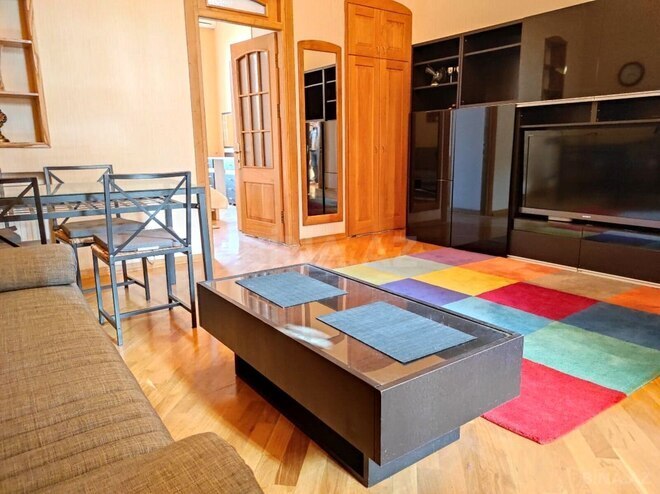 İcarəyə verilir 2 otaqlı köhnə tikili 60 m², Sahil m., photo 1 from 14