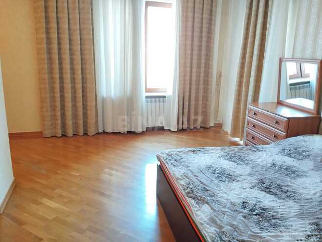 İcarəyə verilir 4 otaqlı yeni tikili 200 m², Səbail r., photo 15 from 28
